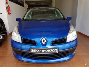 RENAULT Clio Authentique v eco2 5p.