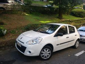 RENAULT Clio III Collection v 75 E5B -14