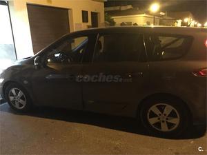 RENAULT Grand Scénic Dynamique 1.9dCi 130cv 7 plazas 5p.