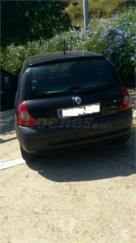 Renault Clio Confort Dynamique v 3p. -05