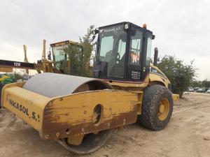 Rodillo compactador CATERPILLAR 583 E