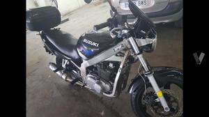 SUZUKI GS 