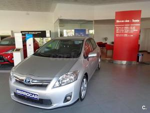 TOYOTA Auris 1.8 Hibrido Active 5p.