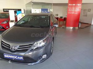 TOYOTA Avensis 120D Advance Cross Sport 5p.