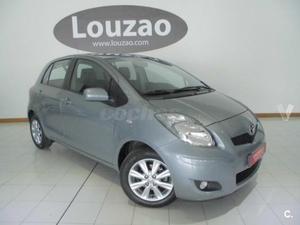 Toyota Yaris 1.3 Vvti Connect 5p. -11