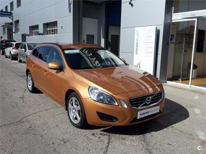 VOLVO V D3 Momentum 5p.