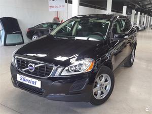 VOLVO XC D3 Momentum 5p.