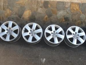 4 llantas Audi 8x17 de 