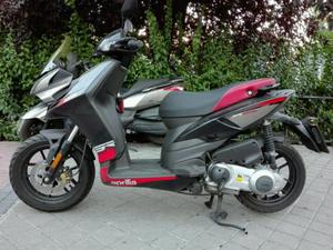 APRILIA SR Motard 125 (modelo actual) -14