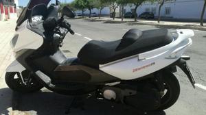 KYMCO Xciting 500 R ABS (