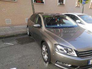 VOLKSWAGEN Passat 2.0 TDI 140cv Highline BlueMotion Tech -13