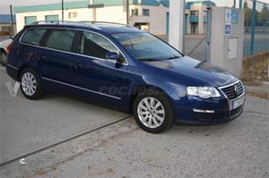 Volkswagen Passat Variant 2.0 Tdi 140cv Dpf Dsg Advance 5p.