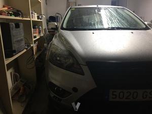 FORD Focus 1.6 TREND -09