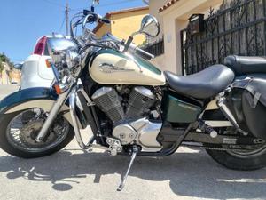 HONDA Shadow 750 RS (