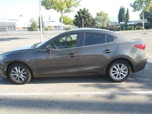 MAZDA Mazda3 2.2 DE 150 MT Style Confort SDN -15