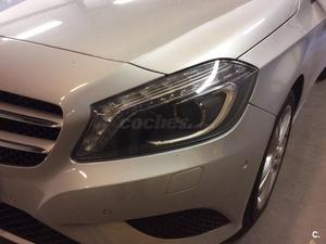 MERCEDES-BENZ Clase A A 180 CDI BlueEFFICIENCY DCT Urban 5p.