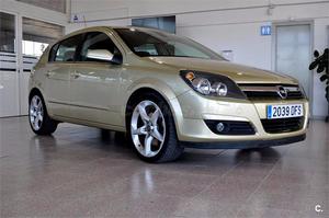 OPEL Astra 1.9 CDTi Cosmo 150 CV 5p.