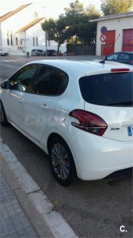 Peugeot p Style 1.6 Bluehdi 73kw 100cv 5p. -17