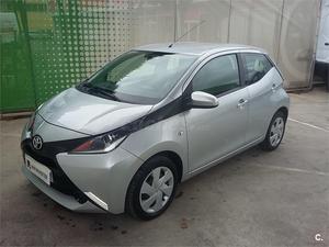 TOYOTA Aygo  xplay business 5p.