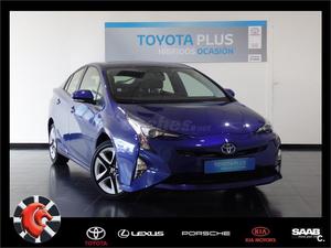 TOYOTA Prius Advance 5p.