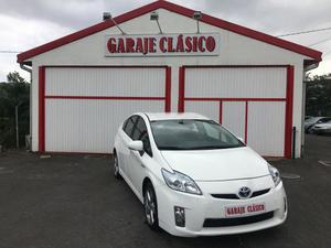 Toyota Prius 1.8 HSD Advance