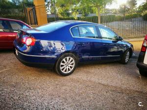 VOLKSWAGEN Passat 2.0 TDI 140cv Advance 4p.