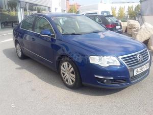 VOLKSWAGEN Passat 2.0 TDI 140cv Highline 4p.