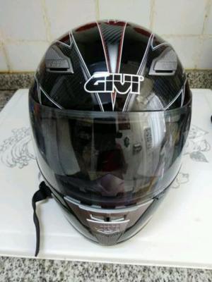 Casco de moto GIVI