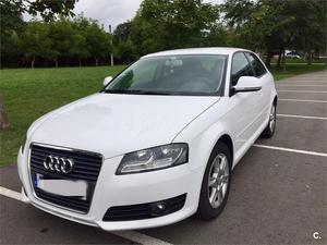 AUDI A3 1.6 TDI 105cv Attraction 3p.