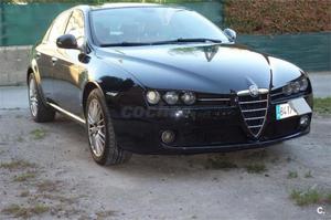 Alfa Romeo  Jtd 16v Distinctive 4p. -08
