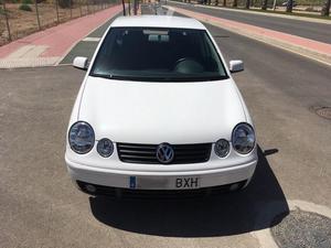 VOLKSWAGEN Polo 1.9 SDI Trendline 64CV -02