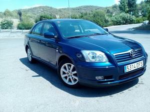 TOYOTA Avensis 2.0 D4D EXECUTIVE -05