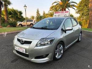 Toyota Auris 2.2 D4d Sport 5p. -09