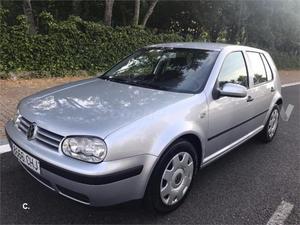 Volkswagen Golf 1.6 Conceptline 105cv 5p. -03