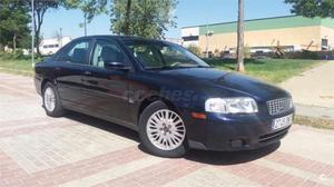 Volvo S80 D5 Momentum 4p. -06