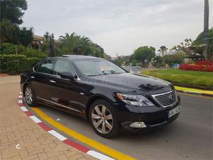 LEXUS LS 600h Largo President 4p.