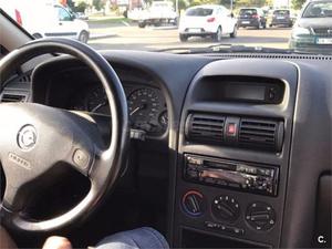 Opel Astra v Comfort 5p. -99