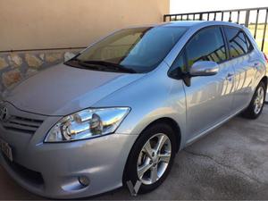 TOYOTA Auris 1.4 D4D Auris -10