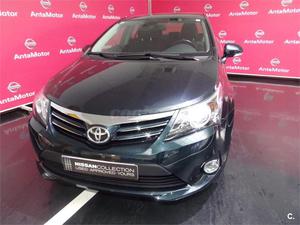 TOYOTA Avensis 120D ADVANCE 4p.