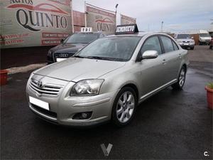 Toyota Avensis 2.0 D4d Executive 4p. -07