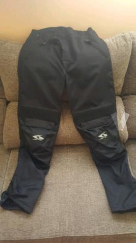 pantalon moto spike