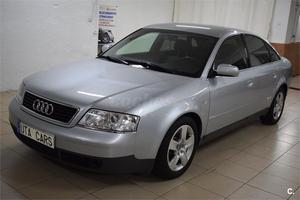 AUDI A6 2.5 TDI 4p.