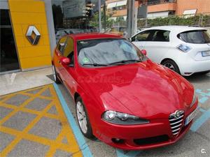 Alfa Romeo  Ts Distinctive 5p. -06