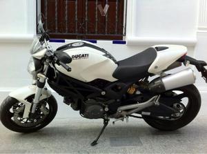 Ducati Monster -08