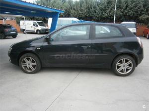 FIAT Stilo 1.6 Dynamic 3p.