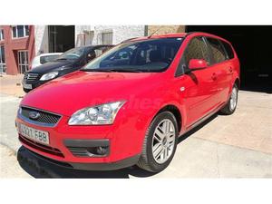 FORD Focus 1.6 TDCi Ghia Wagon 5p.