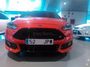Ford Focus 2.0 Ecoboost Ass 250 St 5p. -16