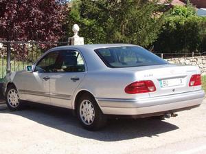 MERCEDES-BENZ Clase E E 290 TD ELEGANCE -95