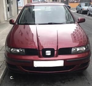 SEAT Leon 1.6i STELLA 5p.