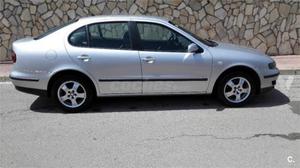 Seat Toledo 1.9 Tdi Signa 110cv 4p. -00